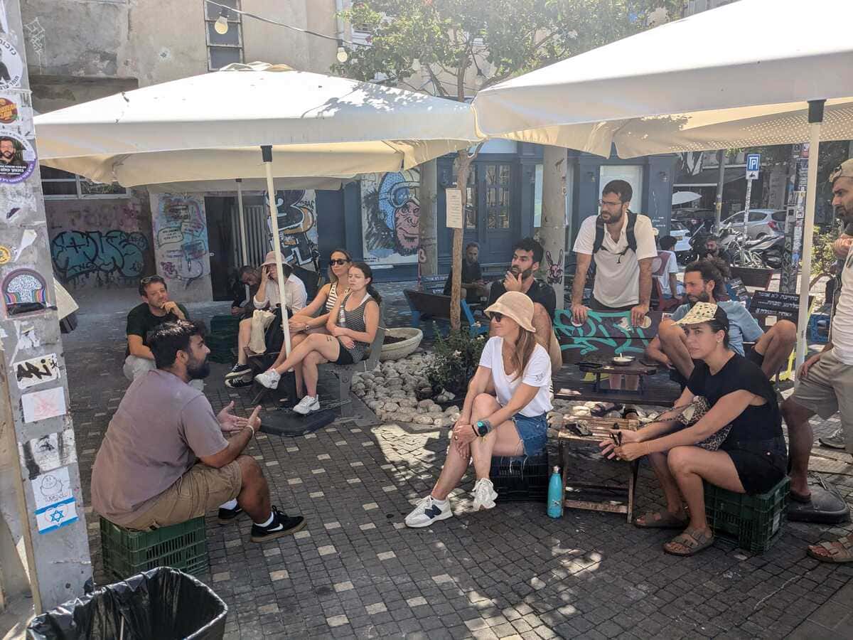 קפה בוקר- תל אביב