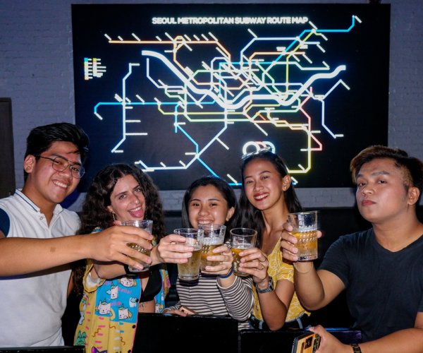 drinks at the 7th floor Bar of Abraham Manila